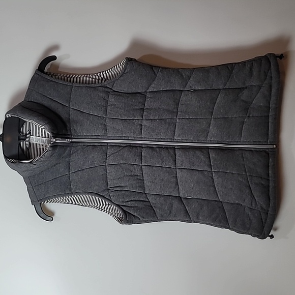 Marc New York Andrew Marc Quilted Vest White Women's SZ Medium - Picture 3 of 17